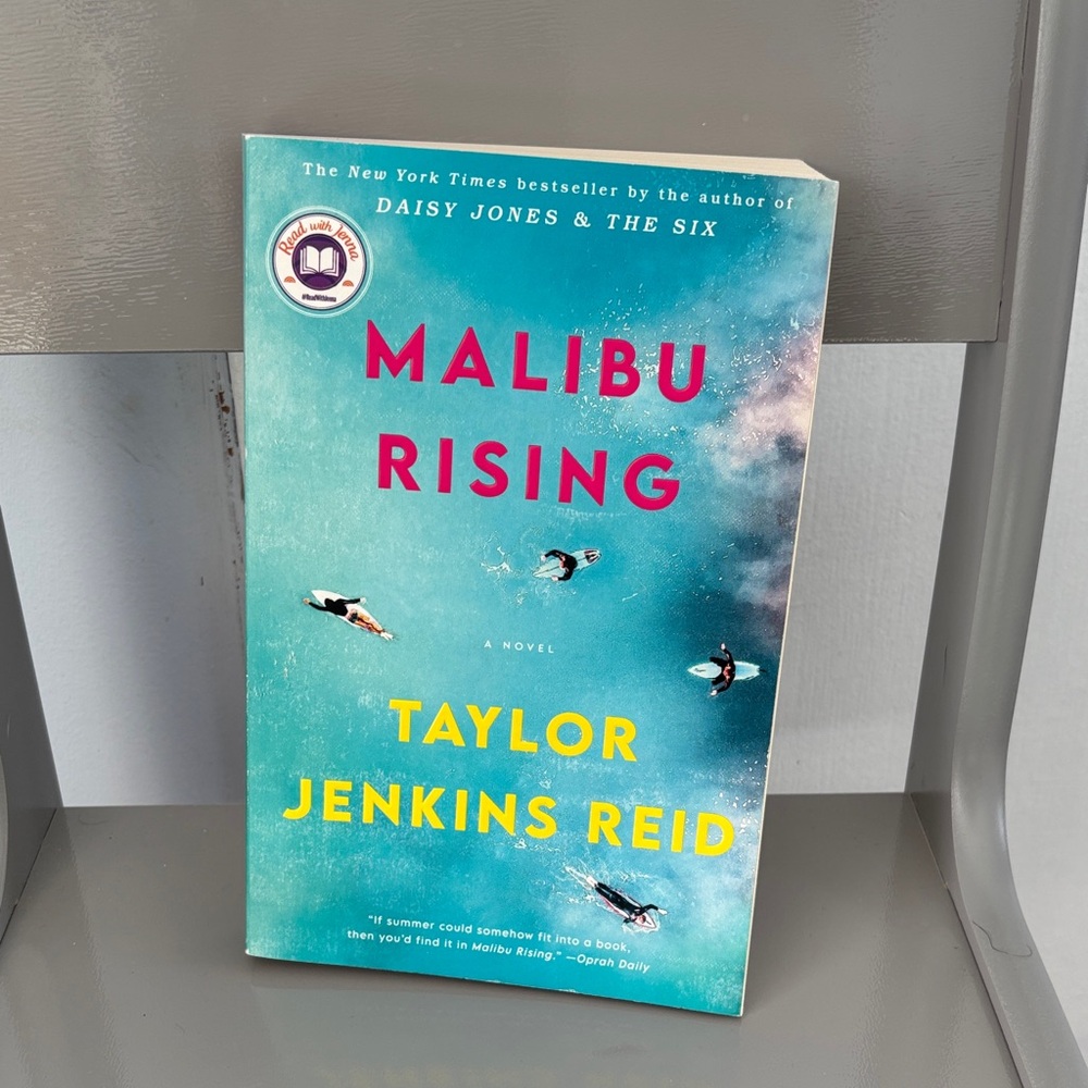 Malibu Rising by Taylor Jenkins Reid